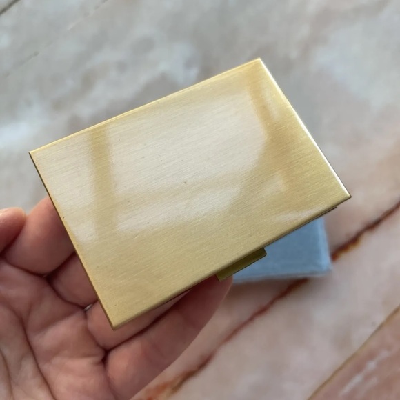 VINTAGE | Boxed ‘Swan’ Japan temple decorated gilt working musical compact - Picture 6 of 9